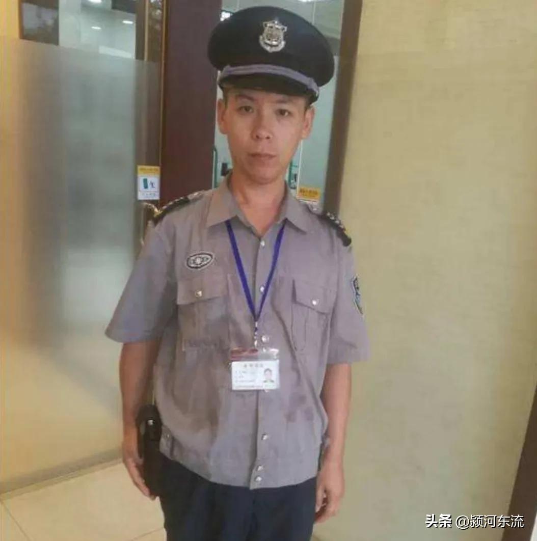 小保安的艳遇，心灵与自然的奇妙旅行之旅